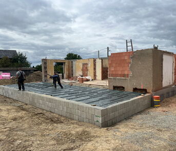 Sanierung u. Erweiterung EFH - neue Bodenplatte